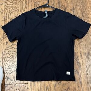 Vuori- Black Women’s  T-Shirt